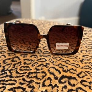 True Religion Tortoiseshell Oversized Square Sunglasses - Brown Lenses